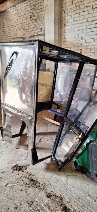 Kabina do mini traktora