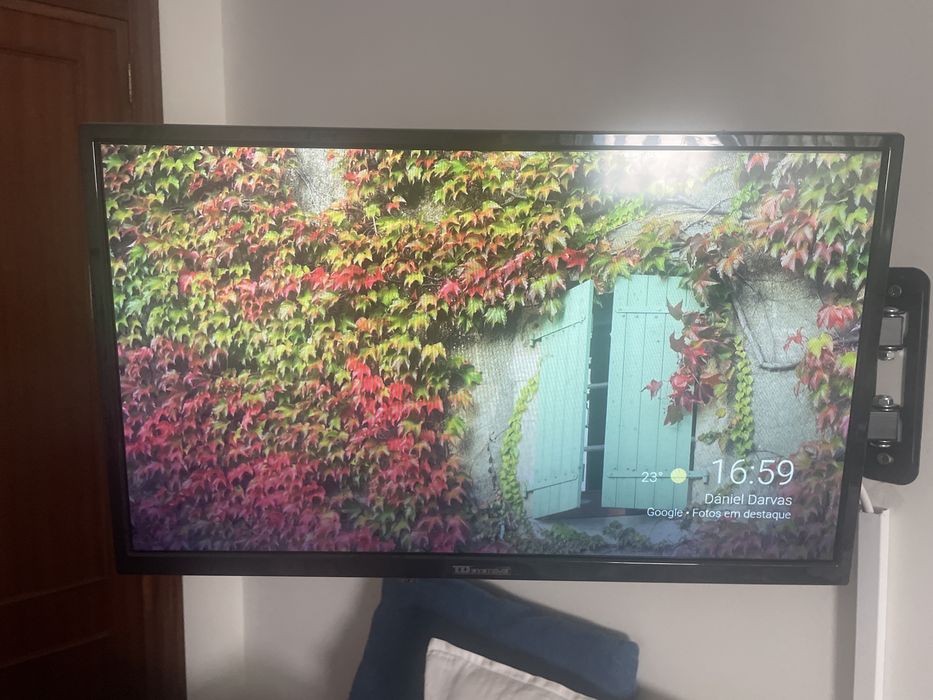 Smart TV TDsystems 24”, usada