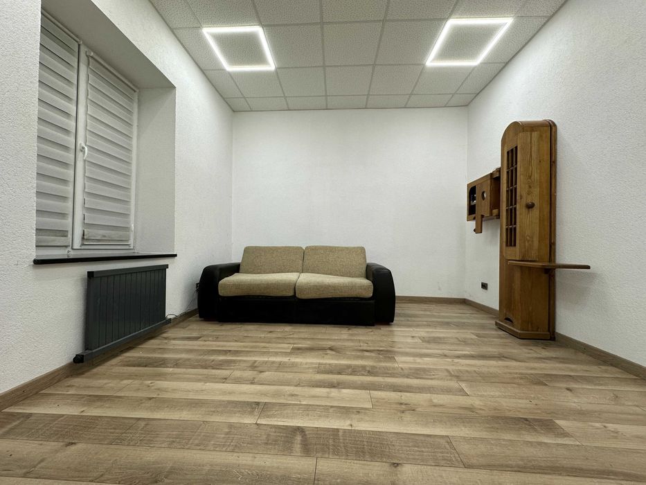 Продаж Квартири/Офісу в центрі міста. Майдан ринок.