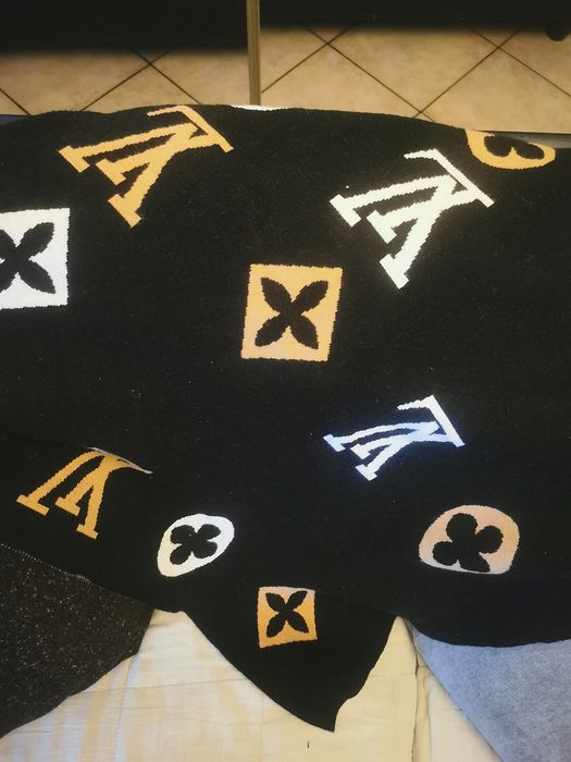 Louis Vuitton ponczo  monogram