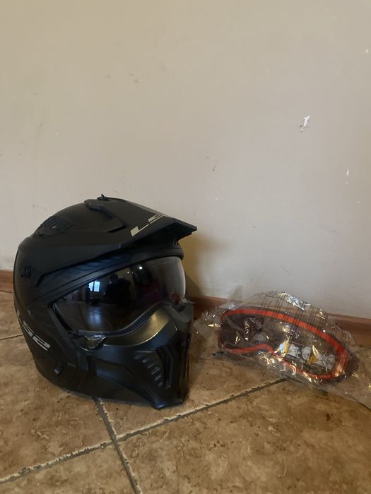 Kask motocyklowy LS2