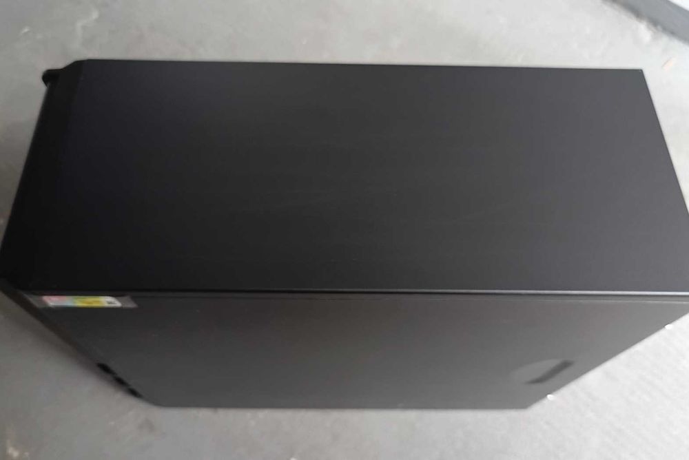 Komputer stacjonarny Core-i5, 256GB SSD, 8GB RAM, DVD, WiFi