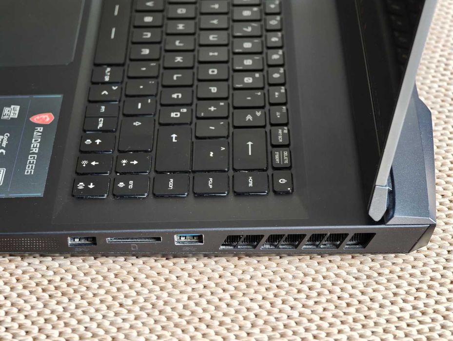 Portátil MSI Raider GE66 12UGS-011XPT Gaming