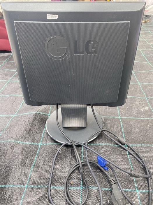 Monitor LG flatron