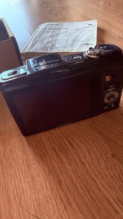 Olympus SZ-20 16 MP