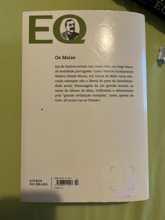 Livro ‘Os Maias’