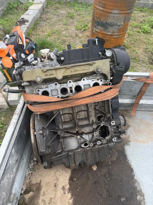 Sprzedam silnik kompletny z osprzętem   ford escape 1.6 ecoboost