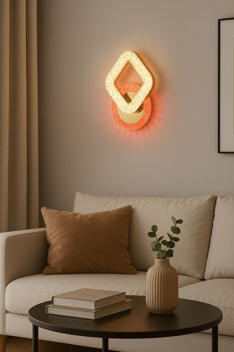 Продам люстри бра