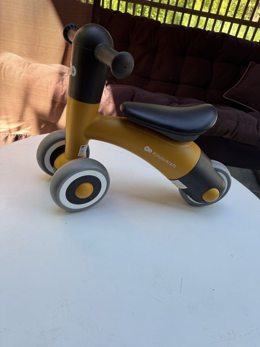 Велобіг Kinderkraft MINIBI