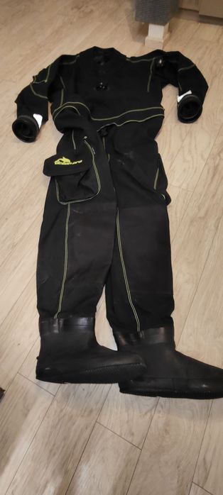 Sprzedam suchy skafander Ocean Pro