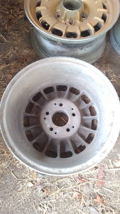 Диски титанові  Мерседес 123 1000гр штука