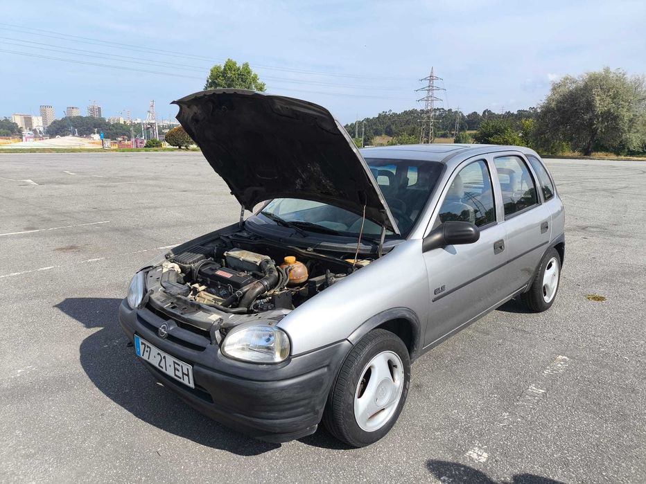 Opel Corsa B 1.5 TD GLS (5 Portas) - Económico e Fiável - Único Dono — photo 4
