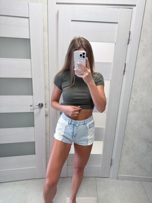 Джинсовые шорты