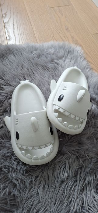 Klapki Shark 40-41