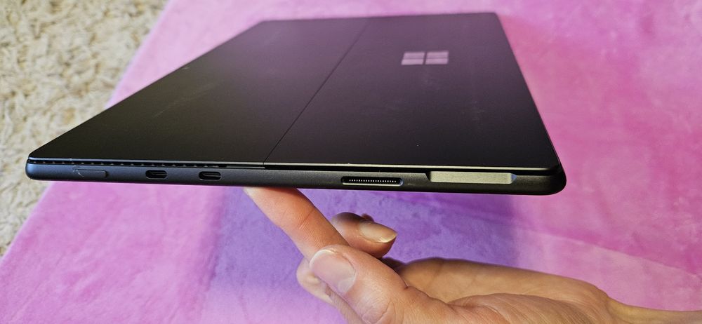 Microsoft Surface Pro 8 Windows 11 Pro