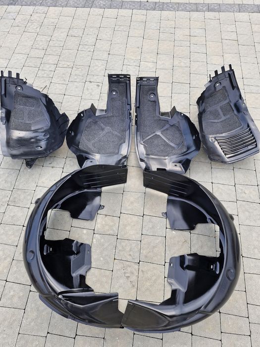 підкрильники  Opel Insignia Astra J універсал 2010-2016 передні задні