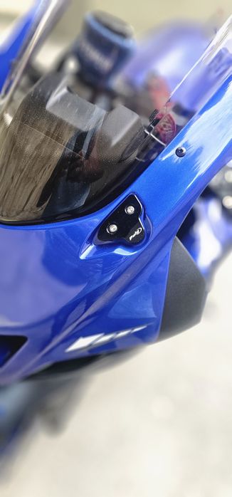 Yamaha R7 2022 akrapovic
