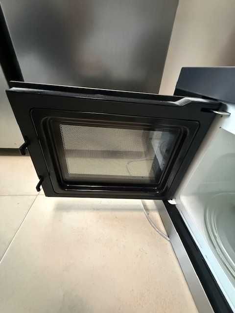 Microondas de encastre Zanussi