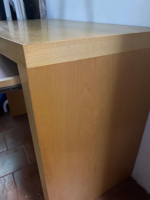 Secretaria de faia maciça