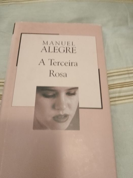 Kafka um livro sempre aberto-T -Boas-Deriva8E-Planta Coentros5EDesde2E