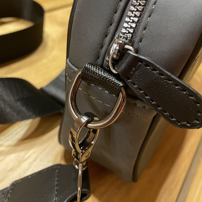 Чоловіча сумка через плече