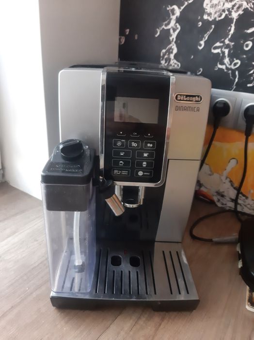 Ekspres De'Longhi ECAM 354.55.SB