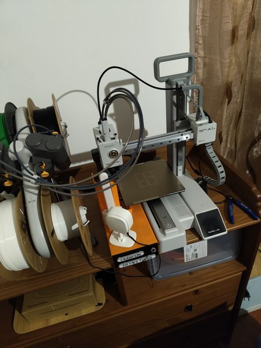 Impressora 3d Bambulab A1 mini com ams