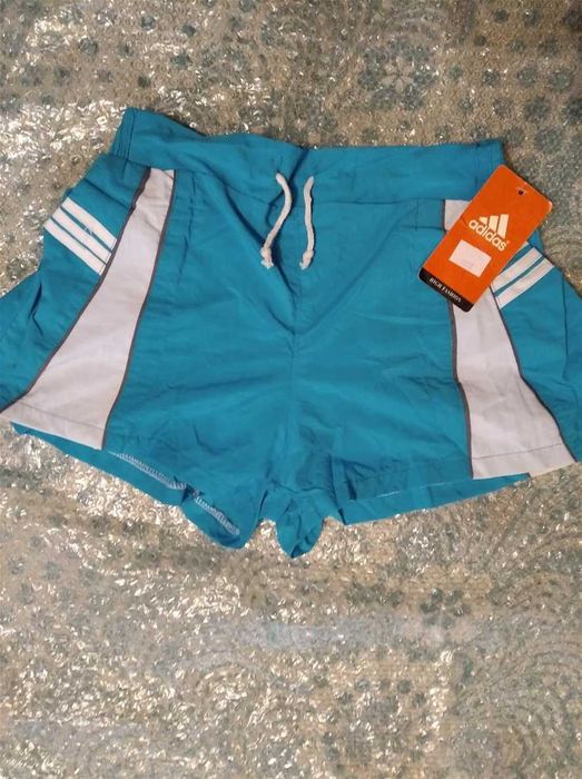 Шорти жіночі Adidas 48й розмір