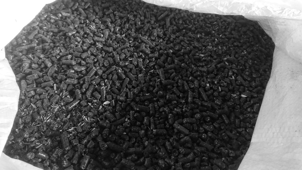 Pellet z łuski słonecznika 8mm workowany.