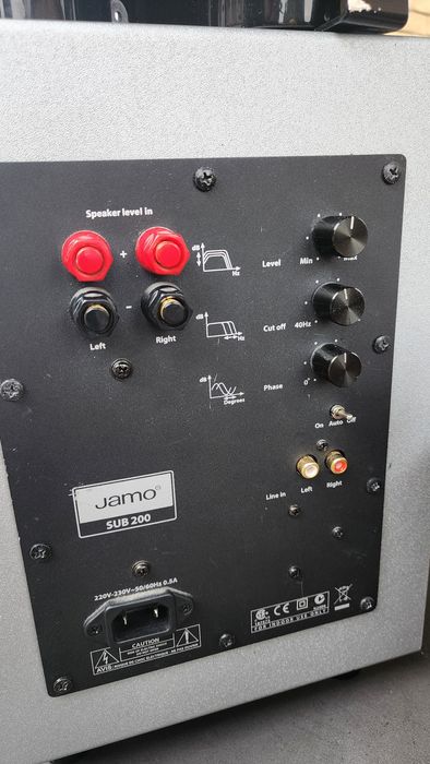 Subwoofer и колонки Jamo