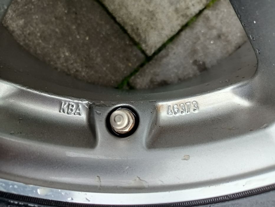 4 Alufelgi 17 "Borbety 5*114.3 /7.5Jx17H2 / ET40