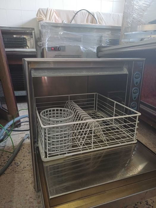 Máquina de lavar loiças café Dirh