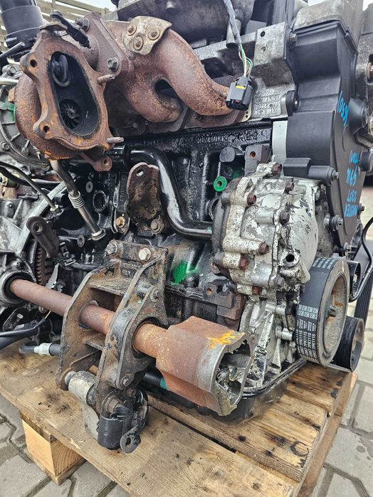 Opel Movano Silnik Kompletny 2.5DCI Kod G9U 235000KM Przebieg