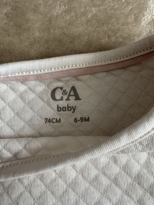 Костюм на дівчику c&a 74р