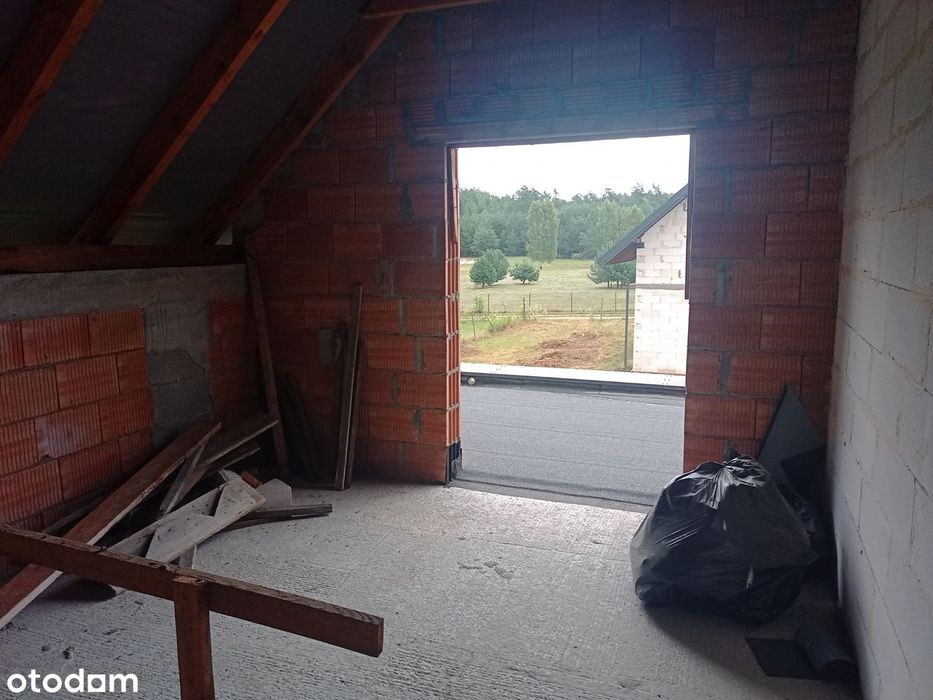 Dom w Rakszawie 138m2 z garażem na działce 8ar