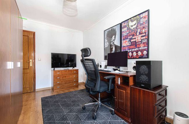 Apartamento T2 Quinta do Bravo Alenquer C/ Estacionamento