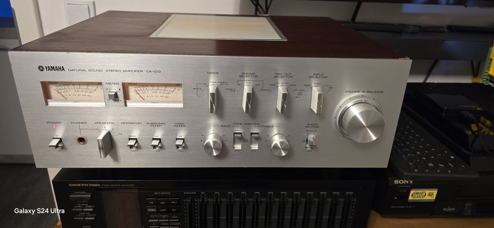 Yamaha Ca 1010 top model