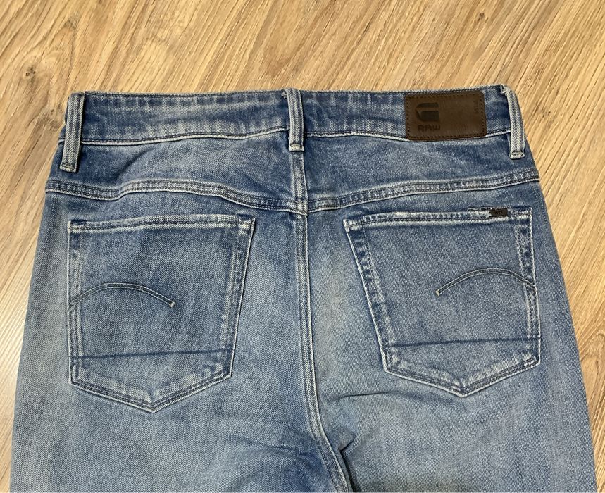 bootcut jeans (клеш, кльош, буткат, flared, bootcut, флеред, фларед)