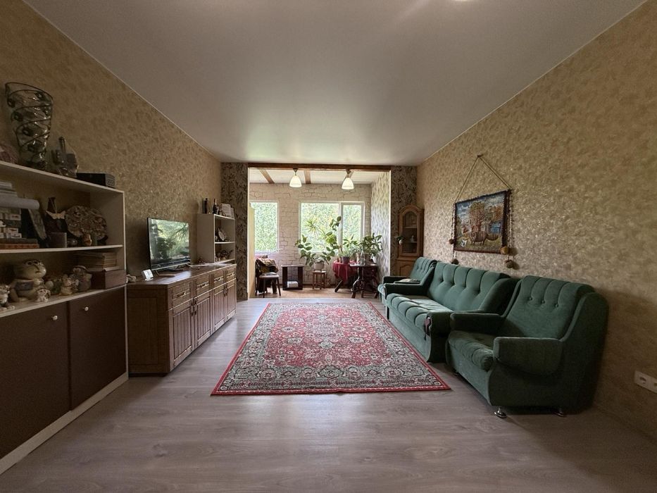 Продам новый дом на перегу пруда Днепровский район