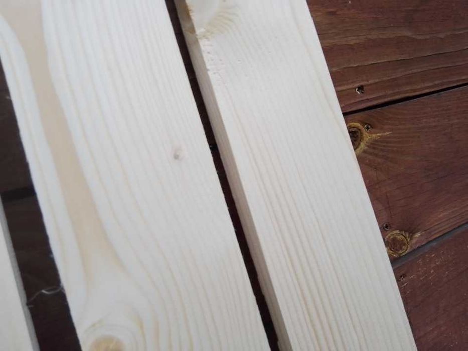 Deska ścienna 1,2 m, świerkowa, heblowana