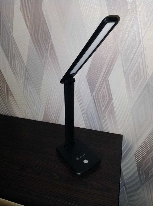Настільна лампа 9вт
