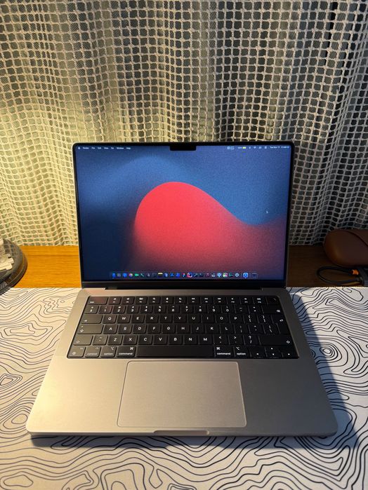Apple MacBook Pro 14" M3, 8GB RAM, 1TB SSD, GWARANCJA