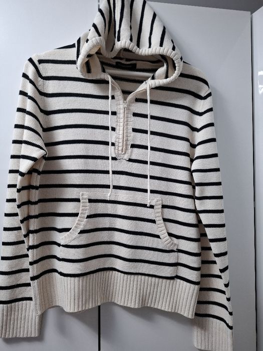 Sweterek stan idealny