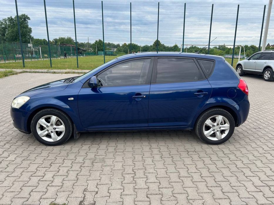 KIA Ceed 2007 рік, газ\бенз