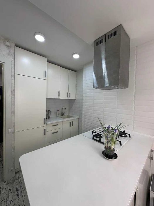 Продам 3 х комнатную квартиру на ж/м Левобережный-3