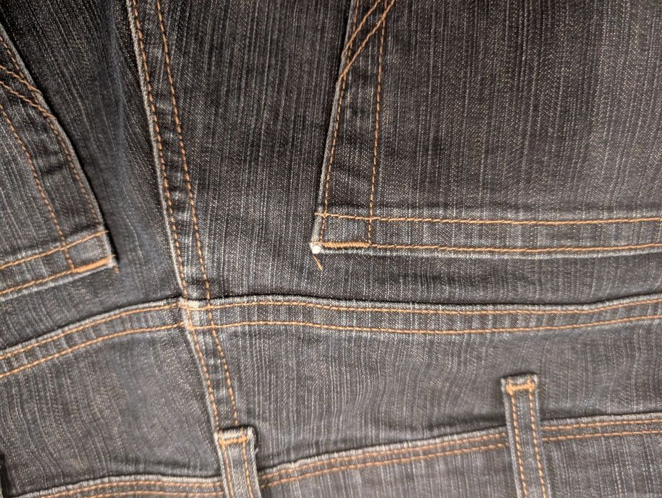Spodnie Wrangler regular fit W32 L32 / w30 l32