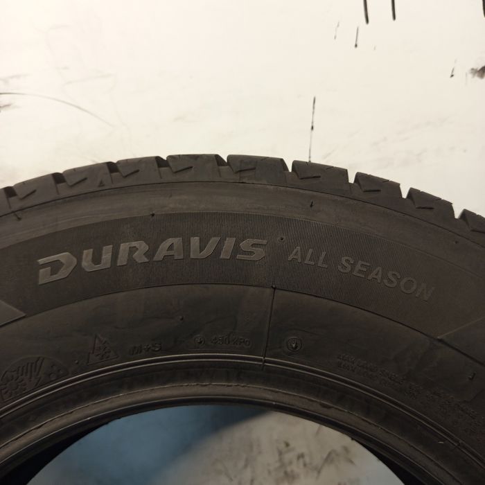 215/70R15C Bridgestone Duravis All Season