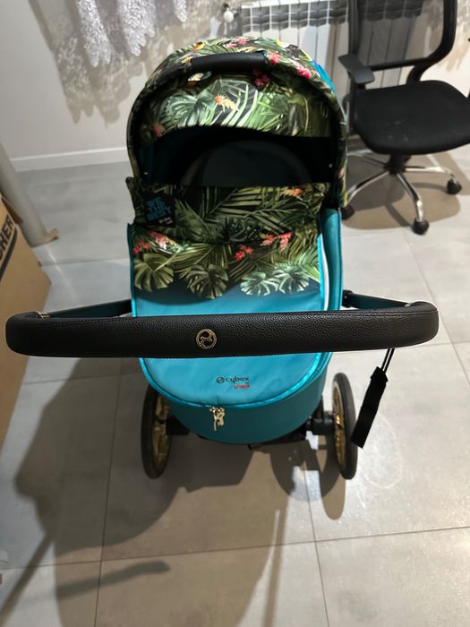 Cybex by Dj Khaled