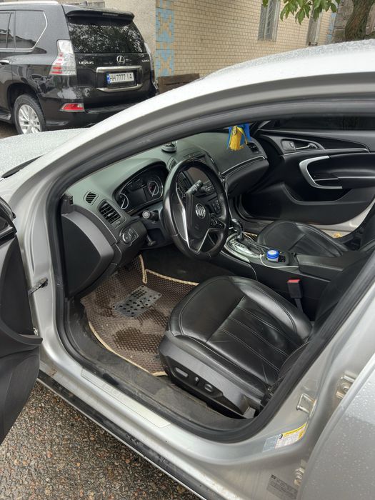 Продам бьюик регал 2016