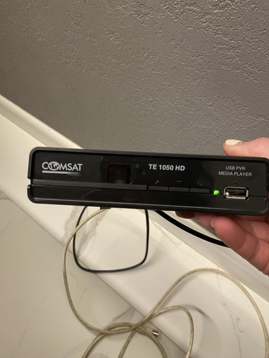 Dekoder COMSAT TE 1050 HD z pilotem